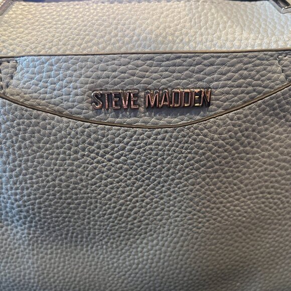 Steve Madden purse with leafy fabric bow - Picture 5 of 5